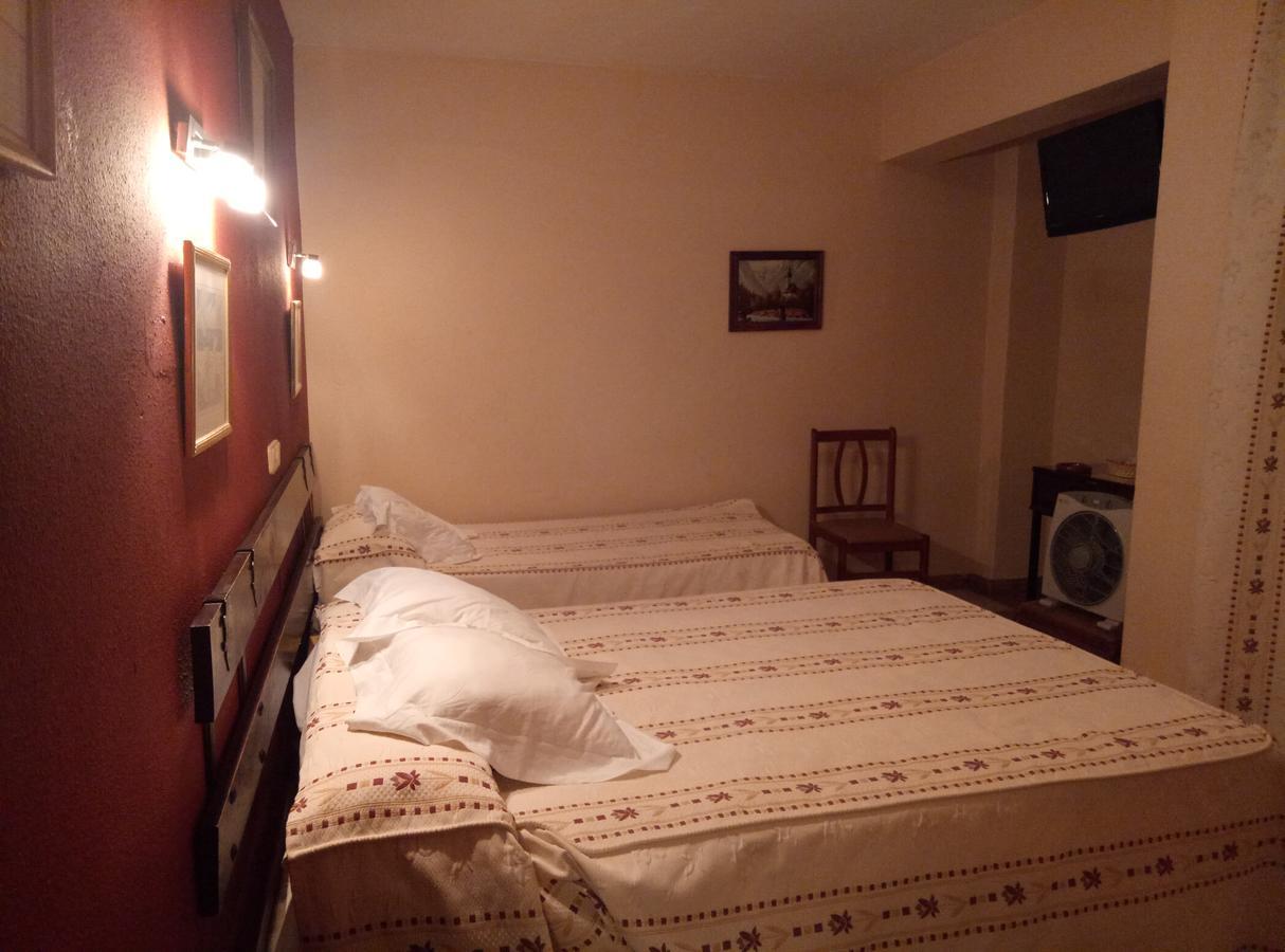 Hostal Residencia Castilla クエンカ エクステリア 写真